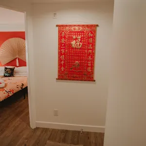 Apartment Charming Chinatown Quarters : Unique And