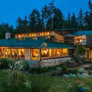  Lodge The Surf And Pub