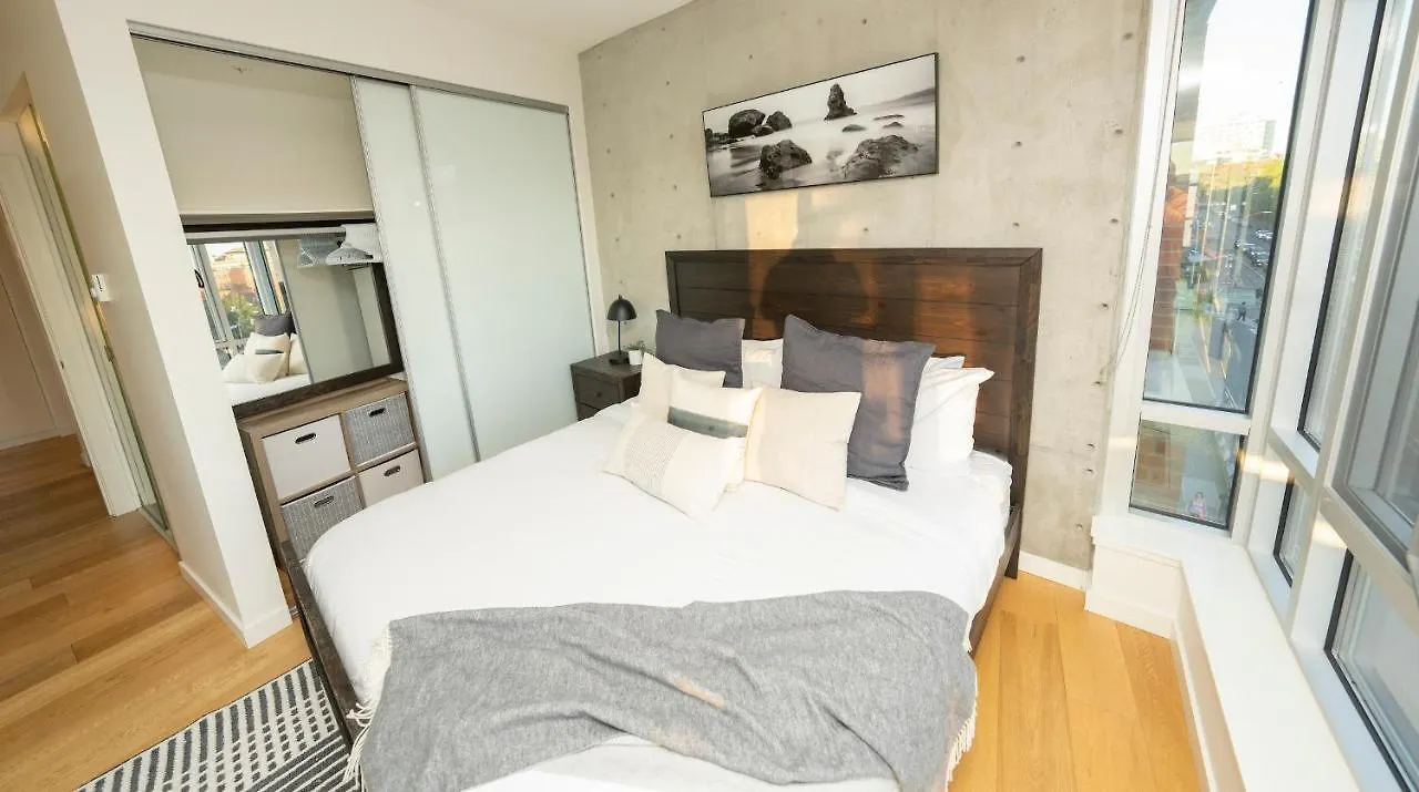 Janion Sky By Iris Properties! Victoria Holiday home
