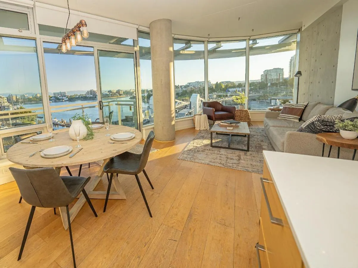 Janion Sky By Iris Properties! Victoria Holiday home